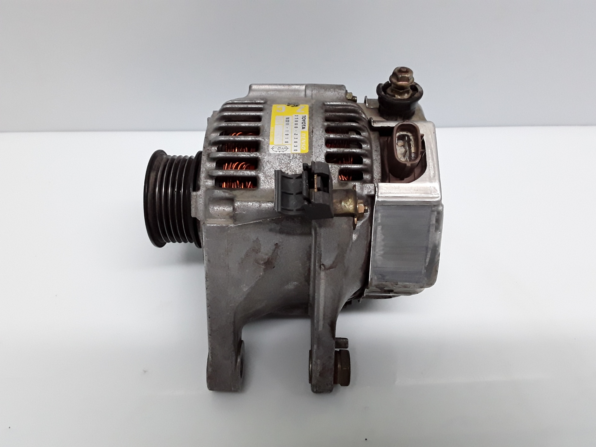 TOYOTA Corolla E120 (2000-2008) Alternator 2706022030 18972334