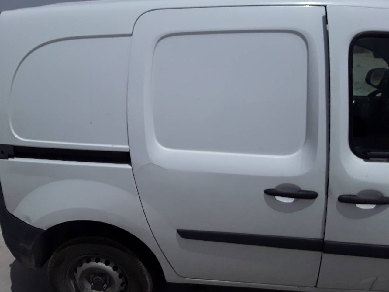 RENAULT Kangoo 2 generation (2007-2021) Right Side Sliding Door 821013612R 25628568