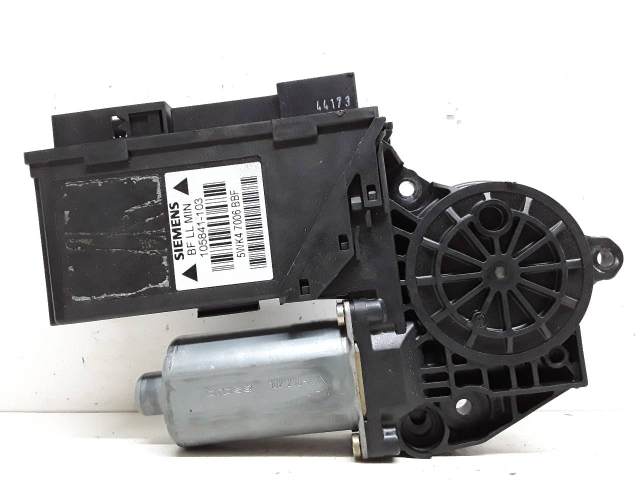 AUDI A4 B6/8E (2000-2005) Motor de control geam ușă dreapta față 0130821764 25611420