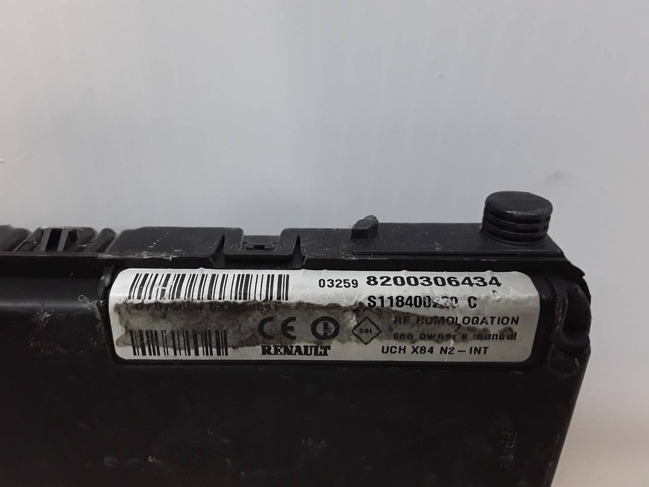 RENAULT Megane 2 generation (2002-2012) Fuse Box 8200306434 19061347