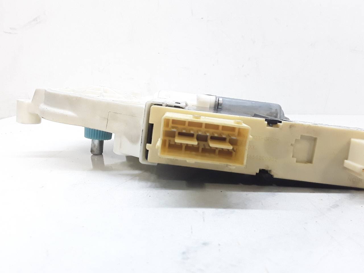 PEUGEOT 307 1 generation (2001-2008) Front Right Door Window Control Motor 7746004701 19147342