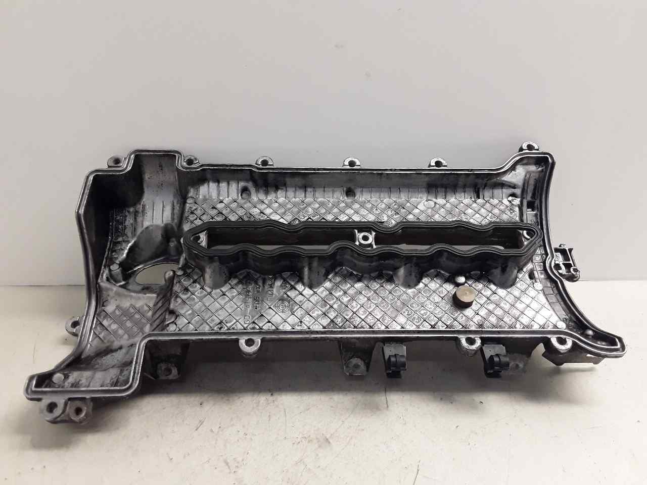 VAUXHALL Valve Cover A6680160205 25606332