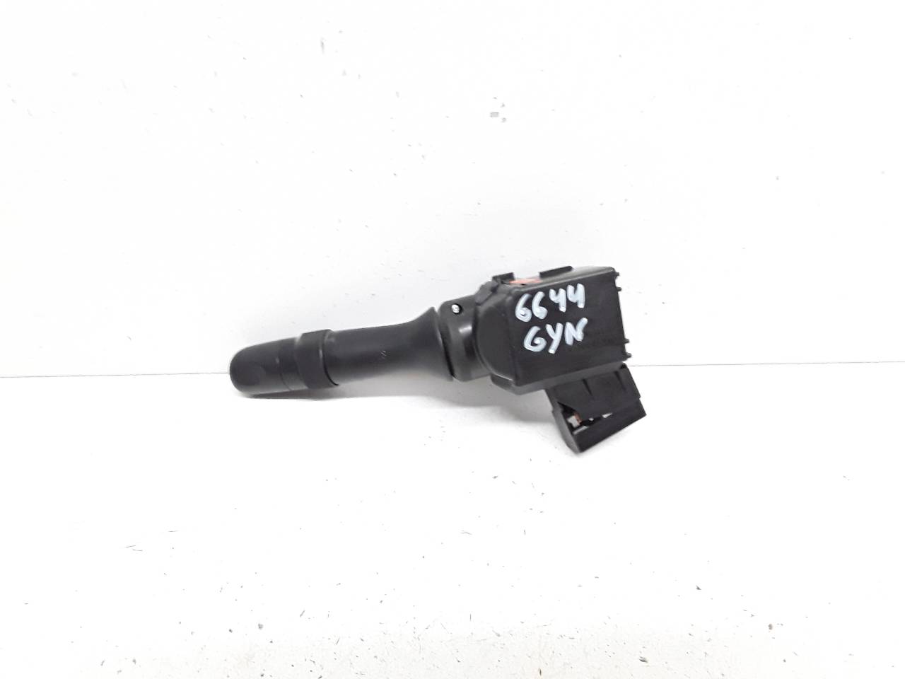 TOYOTA Auris 2 generation (2012-2015) Posūkių mechanizmas 17F582 19155056