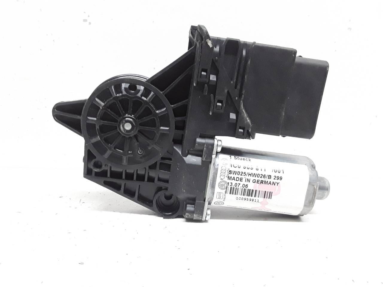 NISSAN Toledo 2 generation (1999-2006) Rear Left Door Window Control Motor 1C0959811 19115333