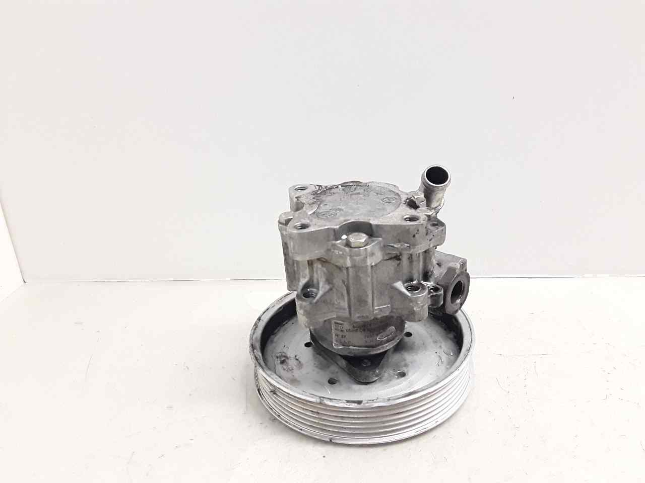 VOLKSWAGEN Passat B5 (1996-2005) Power Steering Pump 8D0145177D 25815153