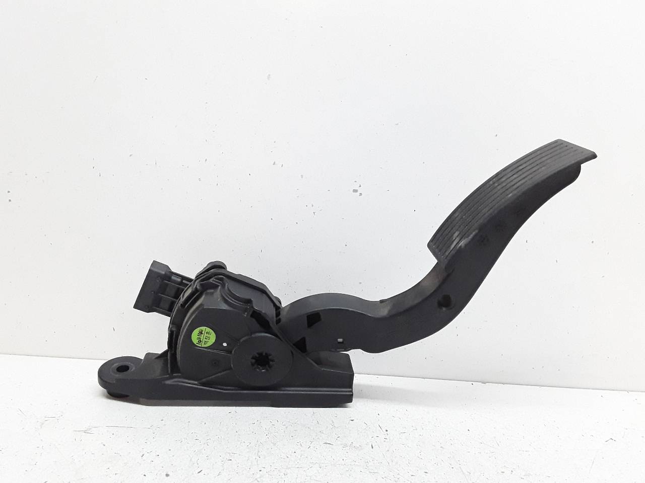 KIA Rio 3 generation (2011-2017) Throttle Pedal 21137780