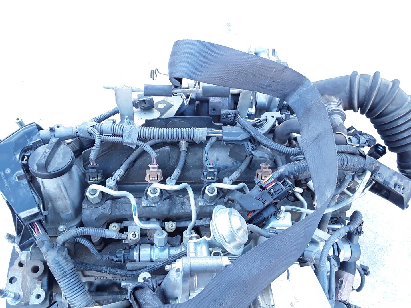 TOYOTA Auris 2 generation (2012-2015) Двигатель 1ND 19130542