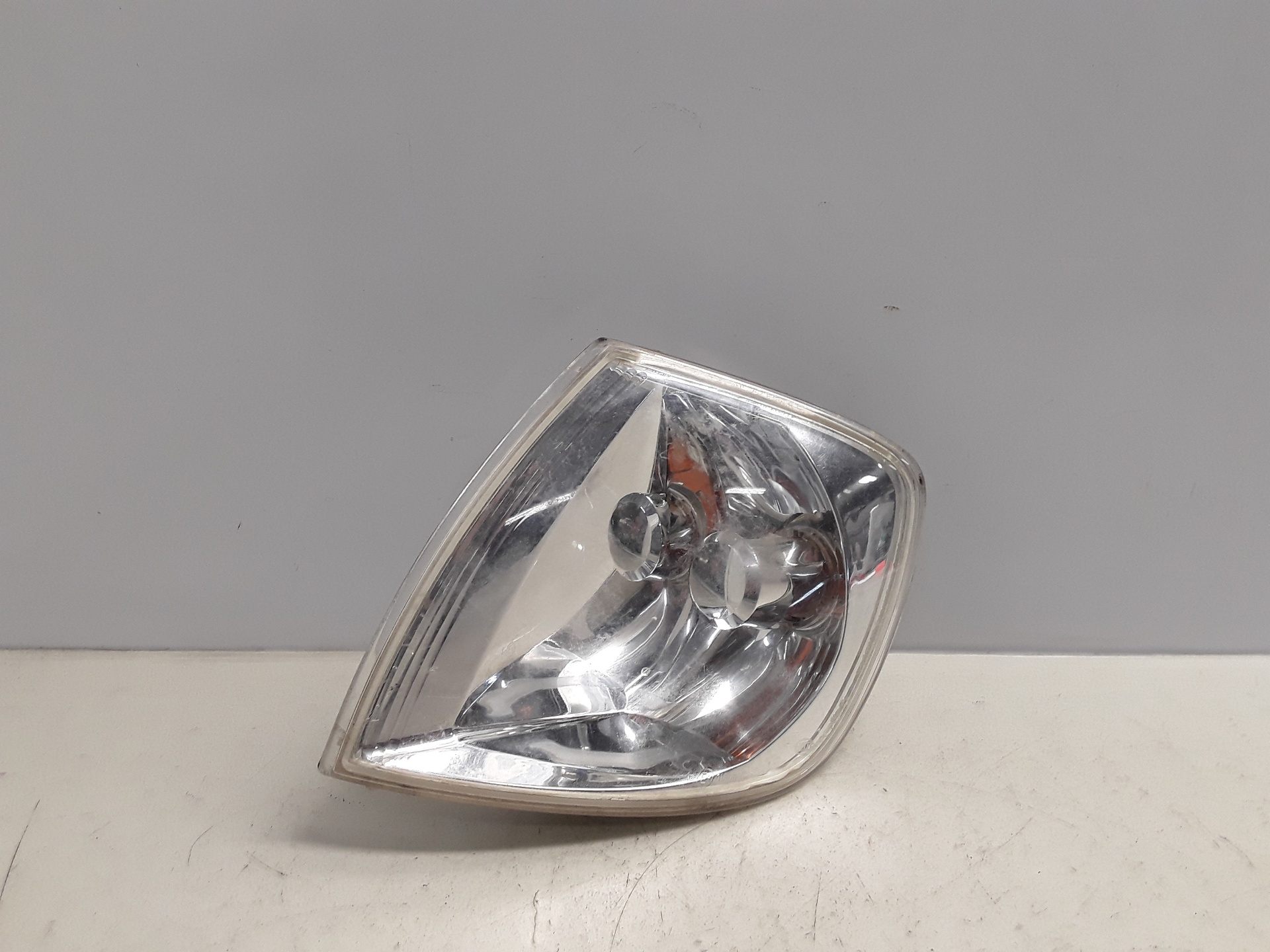 NISSAN Sunny N14 (1991-1995) Front left turn light 63999 25626282