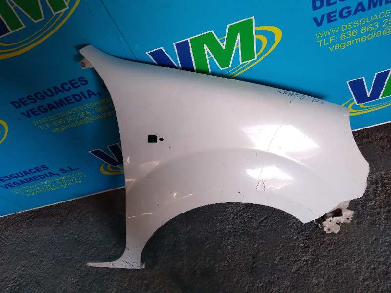 RENAULT Kangoo 1 generation (1998-2009) Front Right Fender BLANCA 18855042