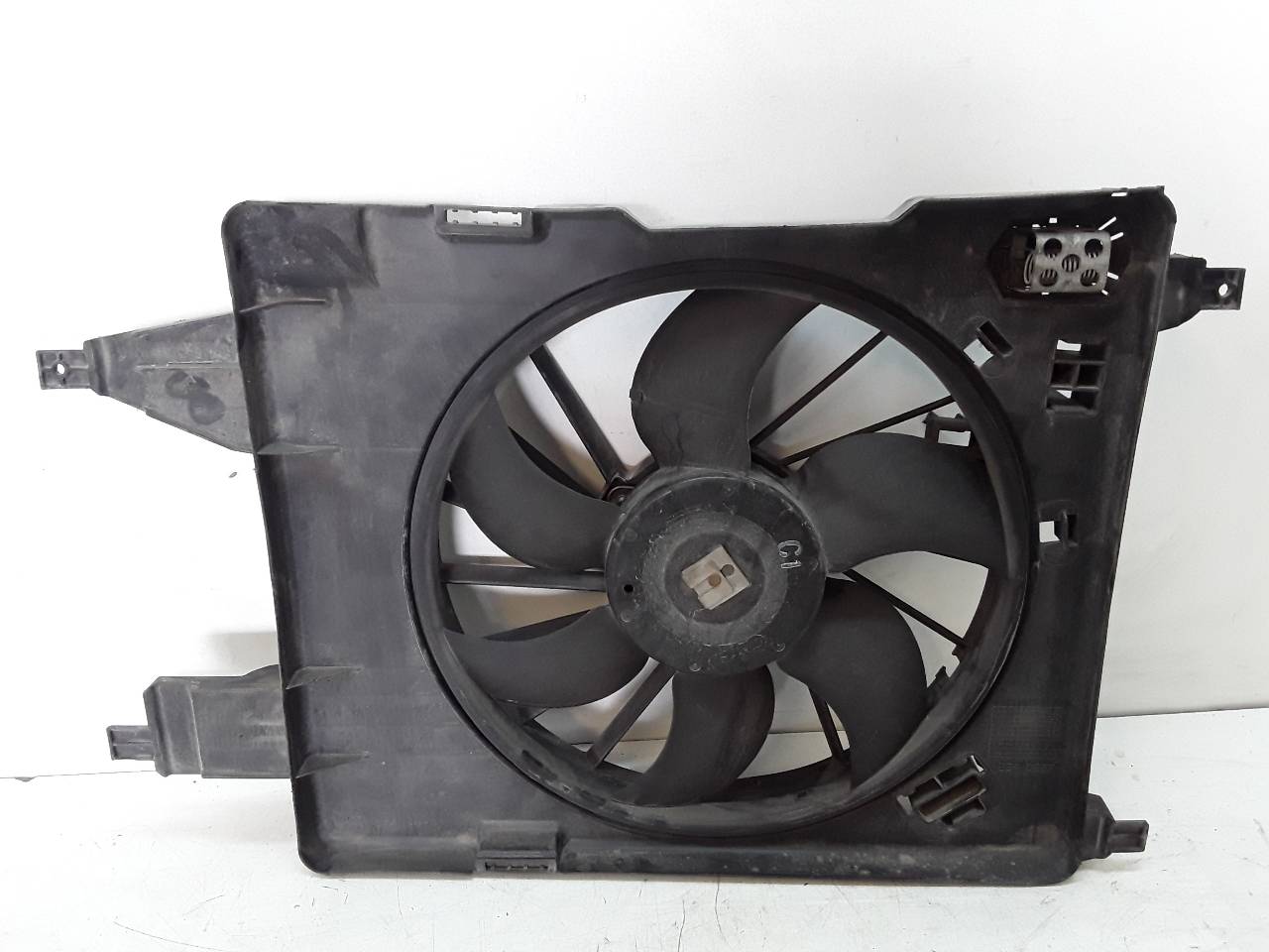 VAUXHALL Diffuser Fan 8200151464 25605210