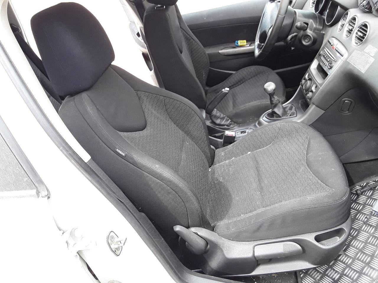 PEUGEOT 308 T7 (2007-2015) Front Right Seat 19097615