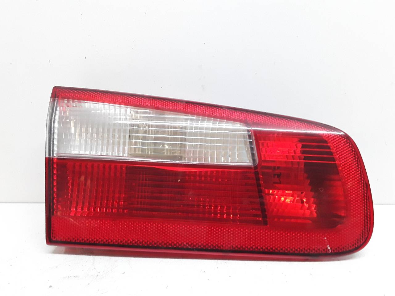 BMW 3 Series E36 (1990-2000) Rear Left Taillight 23460102 25614984