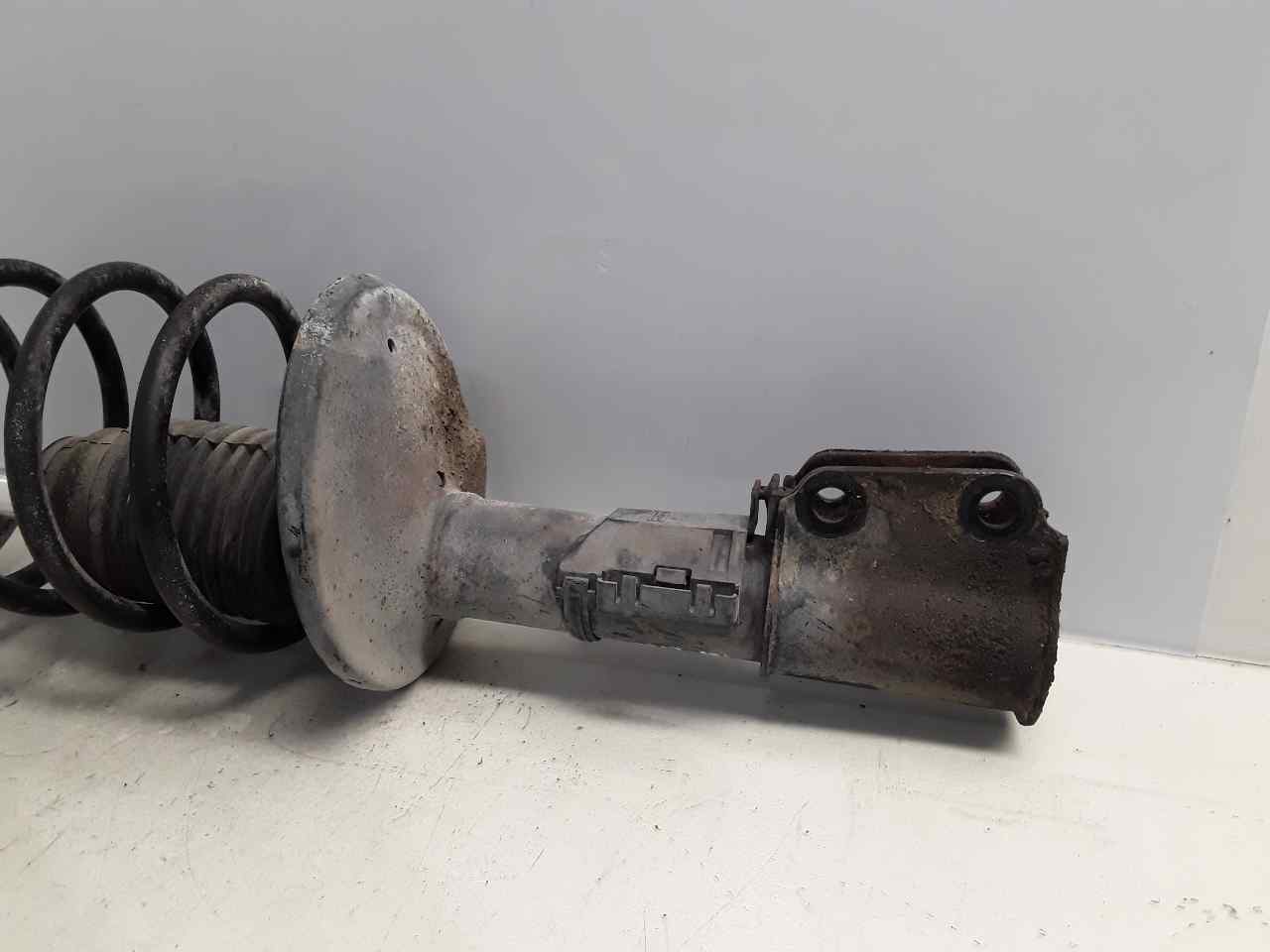 RENAULT Front Left Shock Absorber 7701478772 25626254