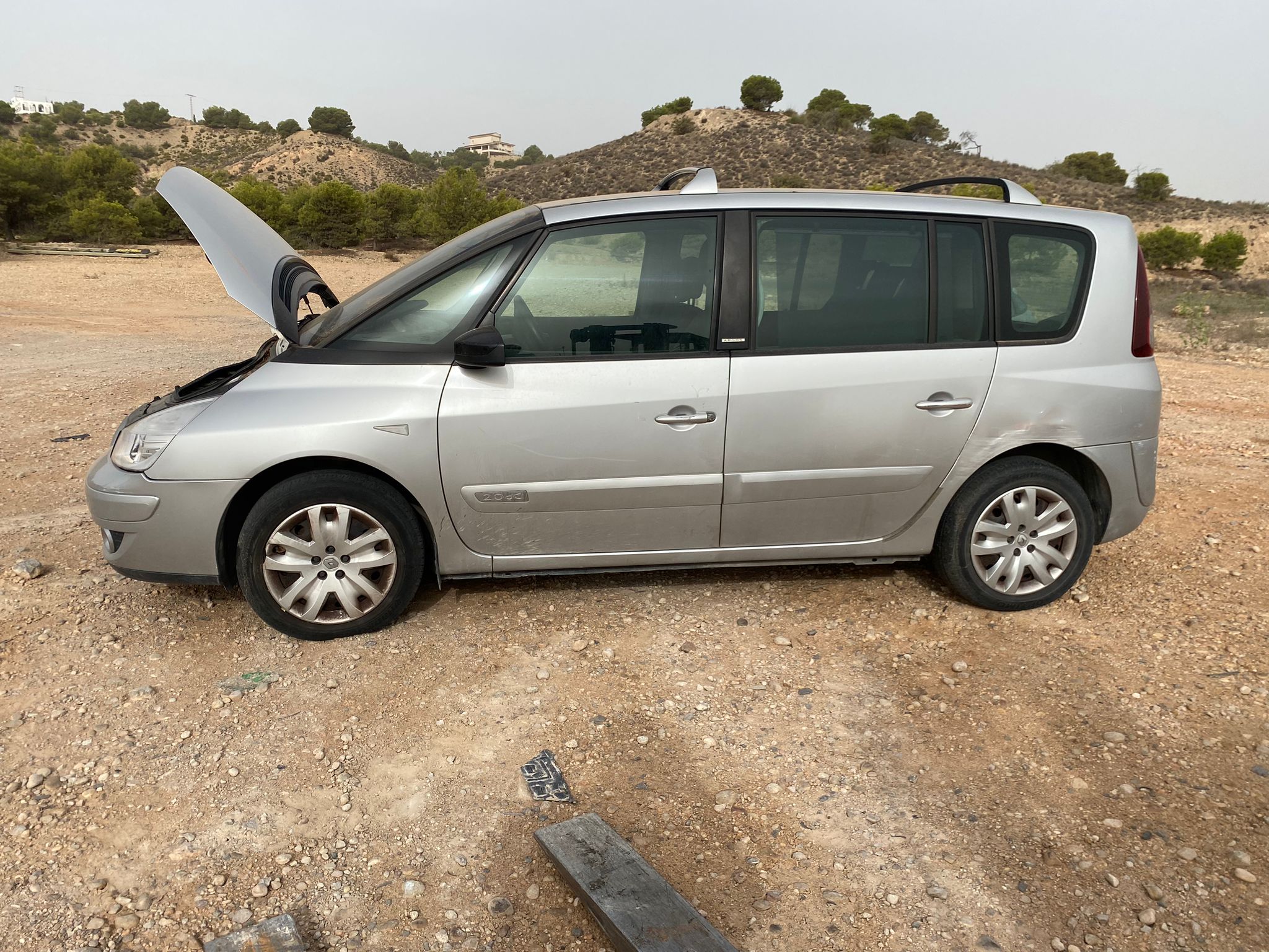 RENAULT Espace 4 generation (2002-2014) Dzinēja stiprinājums/spilvens labajā pusē 8200405211 25625972