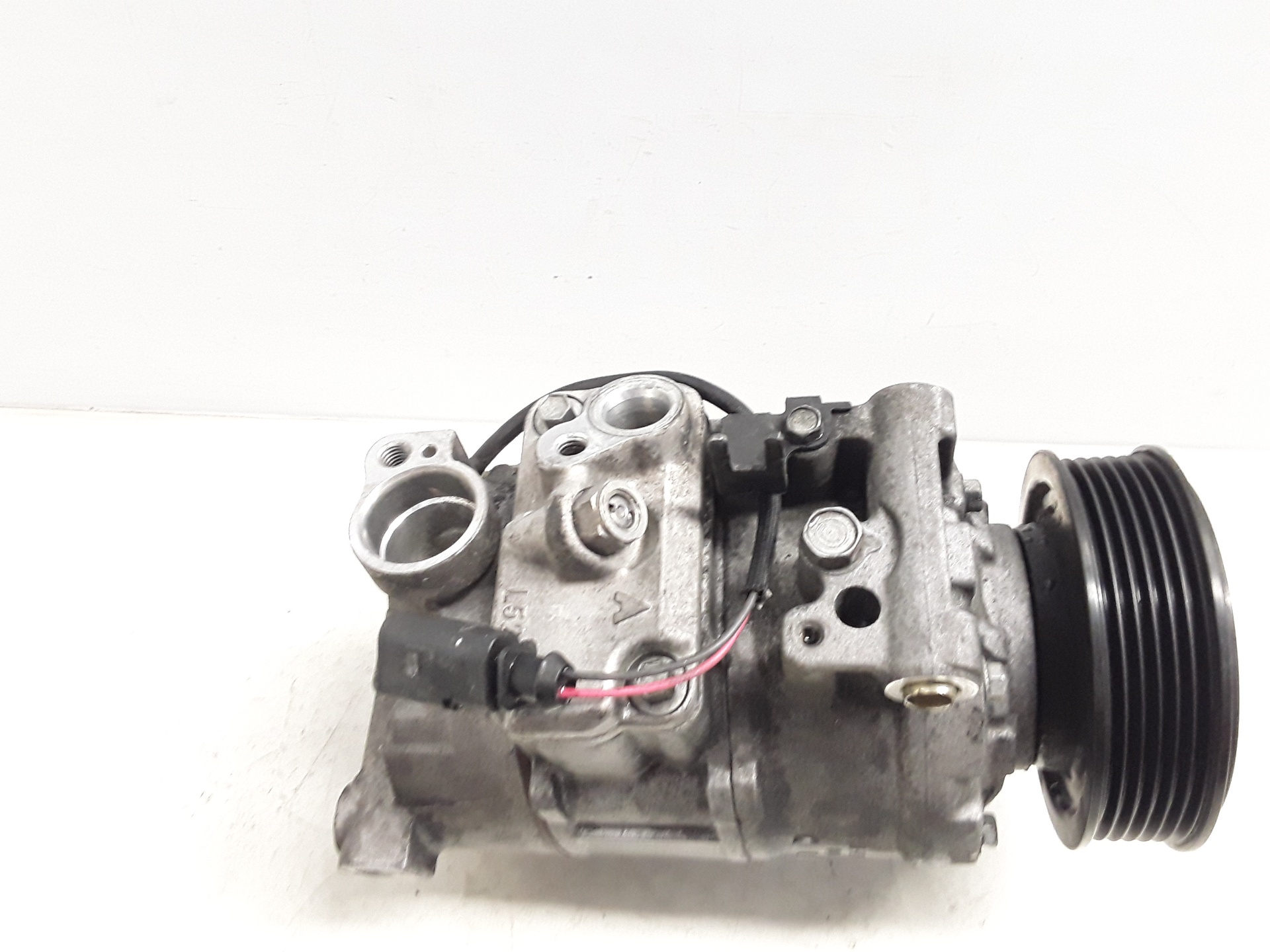 AUDI A4 B7/8E (2004-2008) Pompe de climatisation 8E0260805BA 25605836