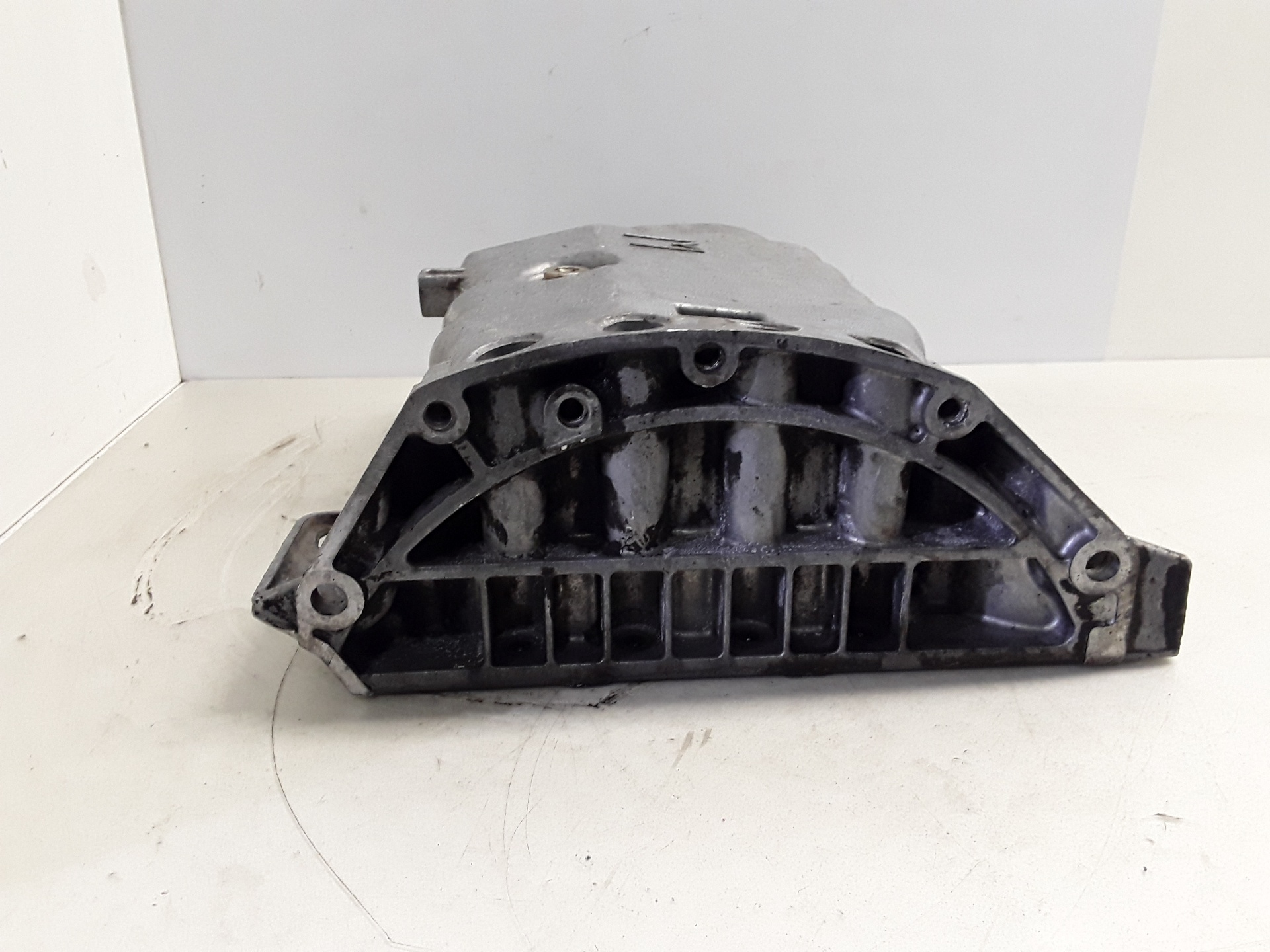 RENAULT Master 2 generation (1997-2010) Crankcase 8200185680 25609860