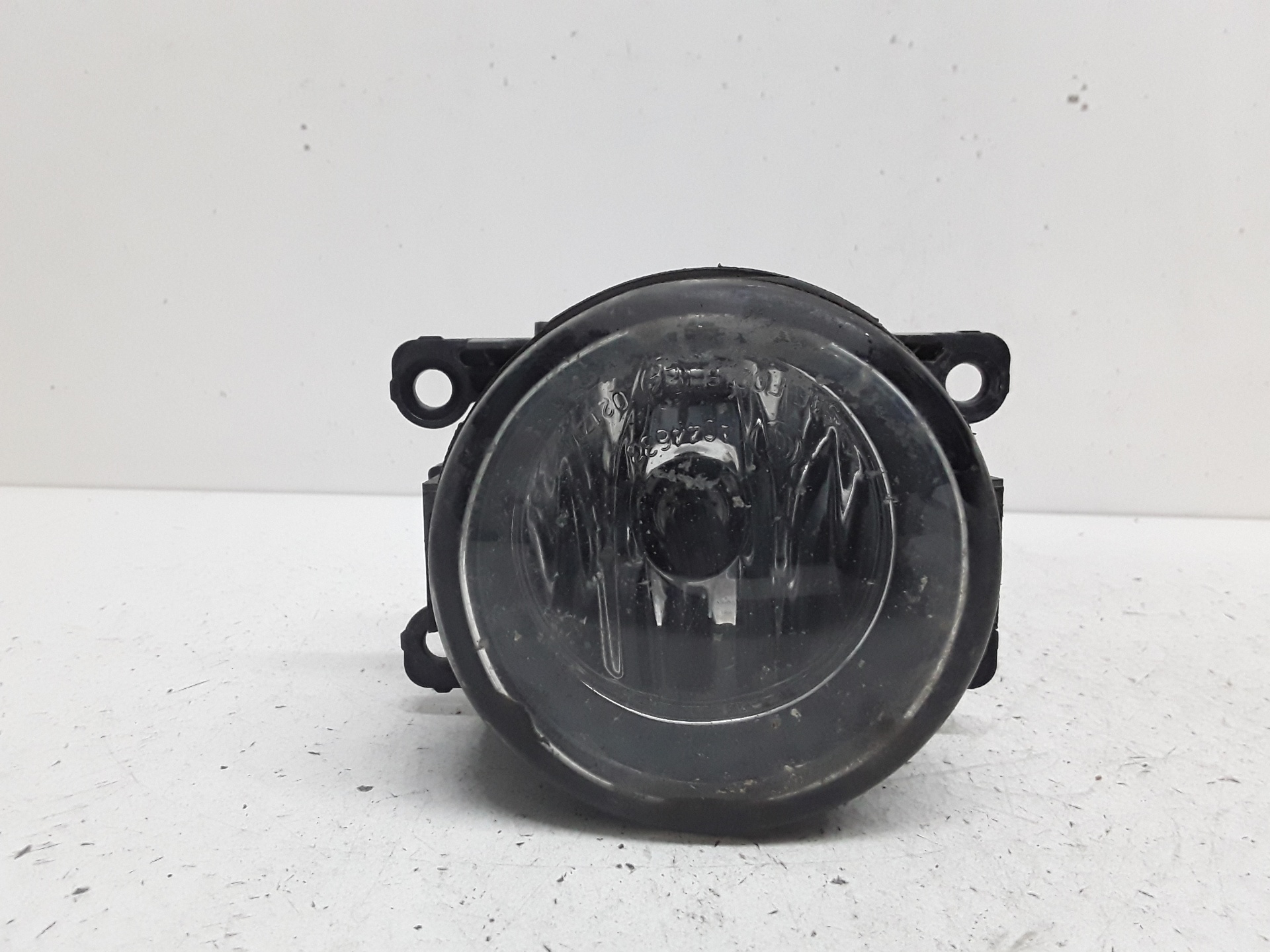 RENAULT Megane 3 generation (2008-2020) Front Right Fog Light 820007400B 25625392