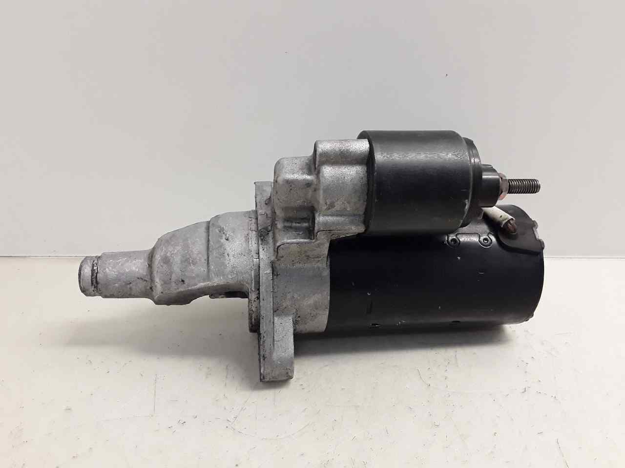 VOLKSWAGEN Passat B5 (1996-2005) Startmotor 0001109021 25815130