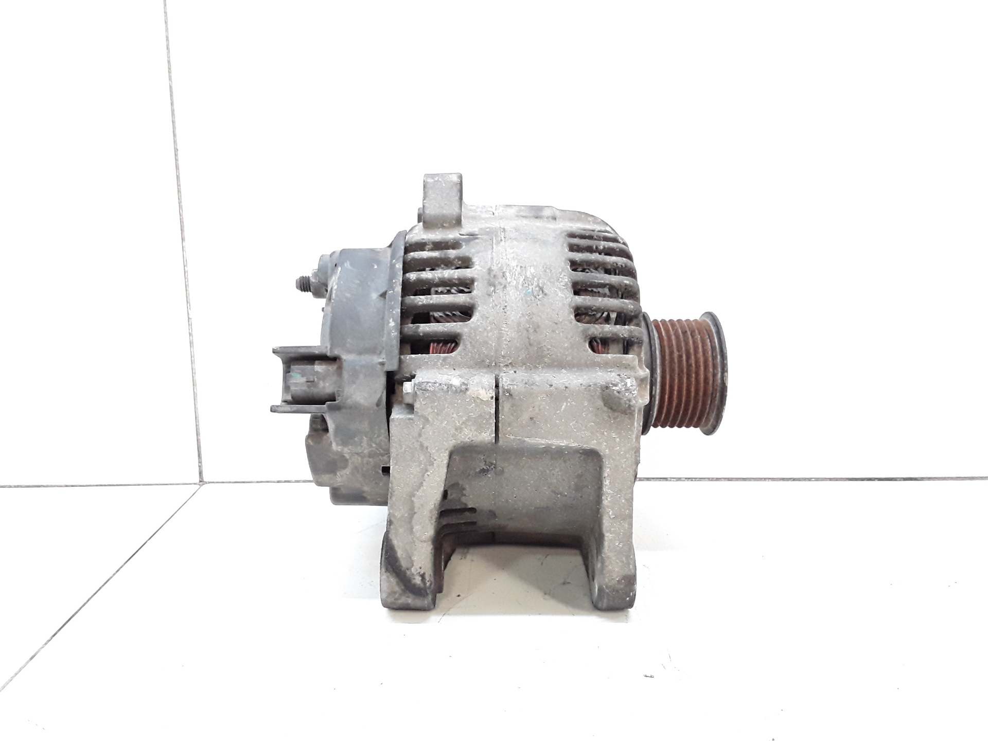 RENAULT Megane 2 generation (2002-2012) Alternator 8200290215 20464863