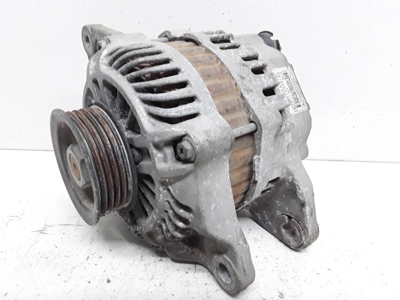 VOLKSWAGEN Colt 6 generation (2002-2013) Alternator 1800A070 18935815