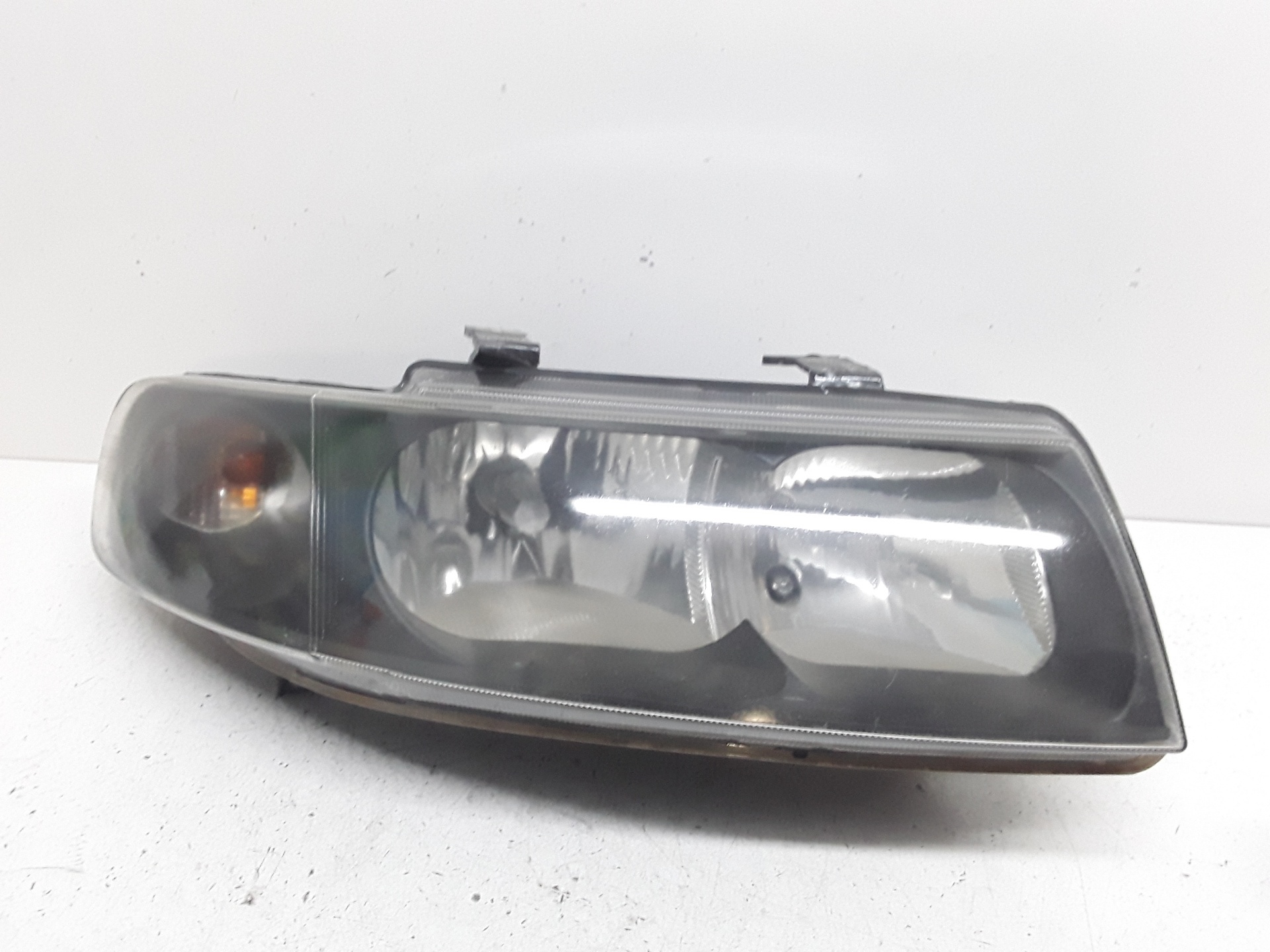 NISSAN Toledo 2 generation (1999-2006) Front Høyre Frontlykt 1M1941002D 25625295