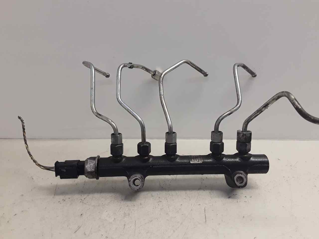 PEUGEOT 308 T9 (2013-2021) Fuel Rail 9685297880 25606316