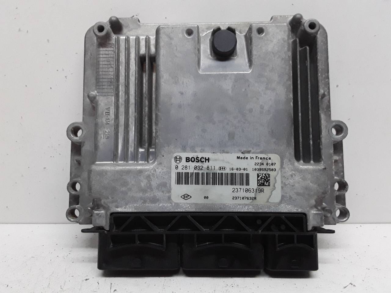 RENAULT Captur 1 generation (2013-2019) Motora vadības bloks 0281032811 19134648