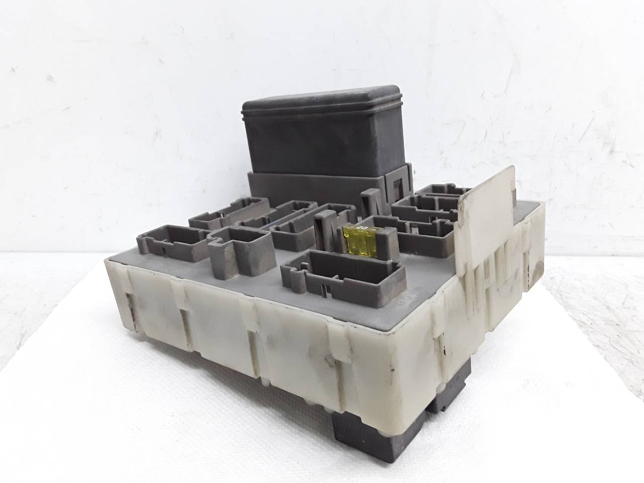 PEUGEOT Focus 1 generation (1998-2010) Fuse Box 98AG14A073AH 19031870