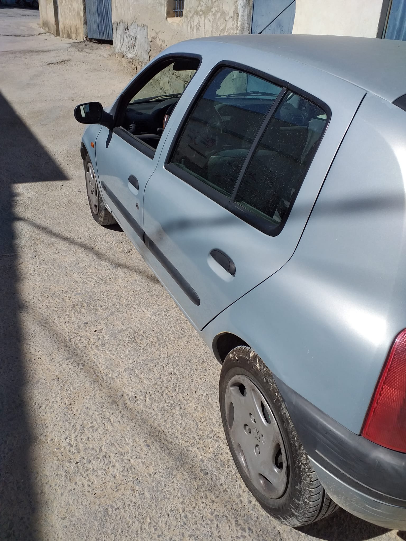 RENAULT Clio 1 generation (1990-1998) Bal első fényszóró 7701697617 19016050