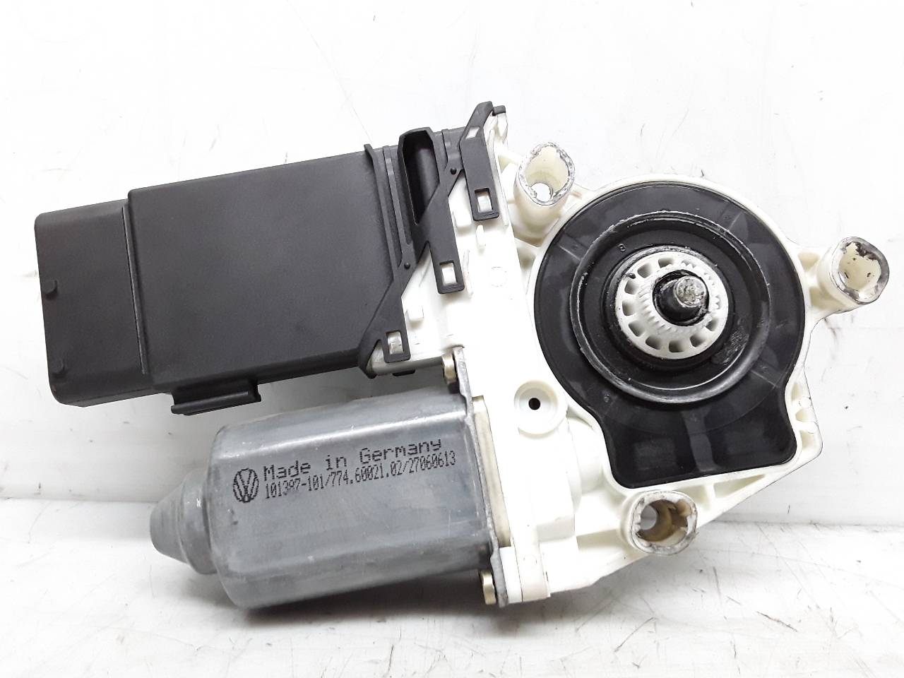 NISSAN Toledo 2 generation (1999-2006) Front Left Door Window Regulator Motor 1J0959801F 19012880