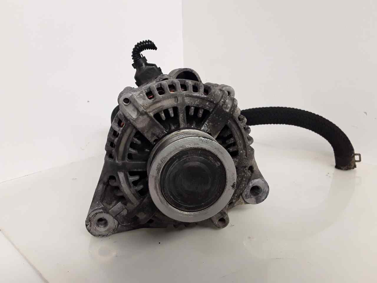 HYUNDAI Santa Fe SM (2000-2013) Alternator 3730027012 25625116