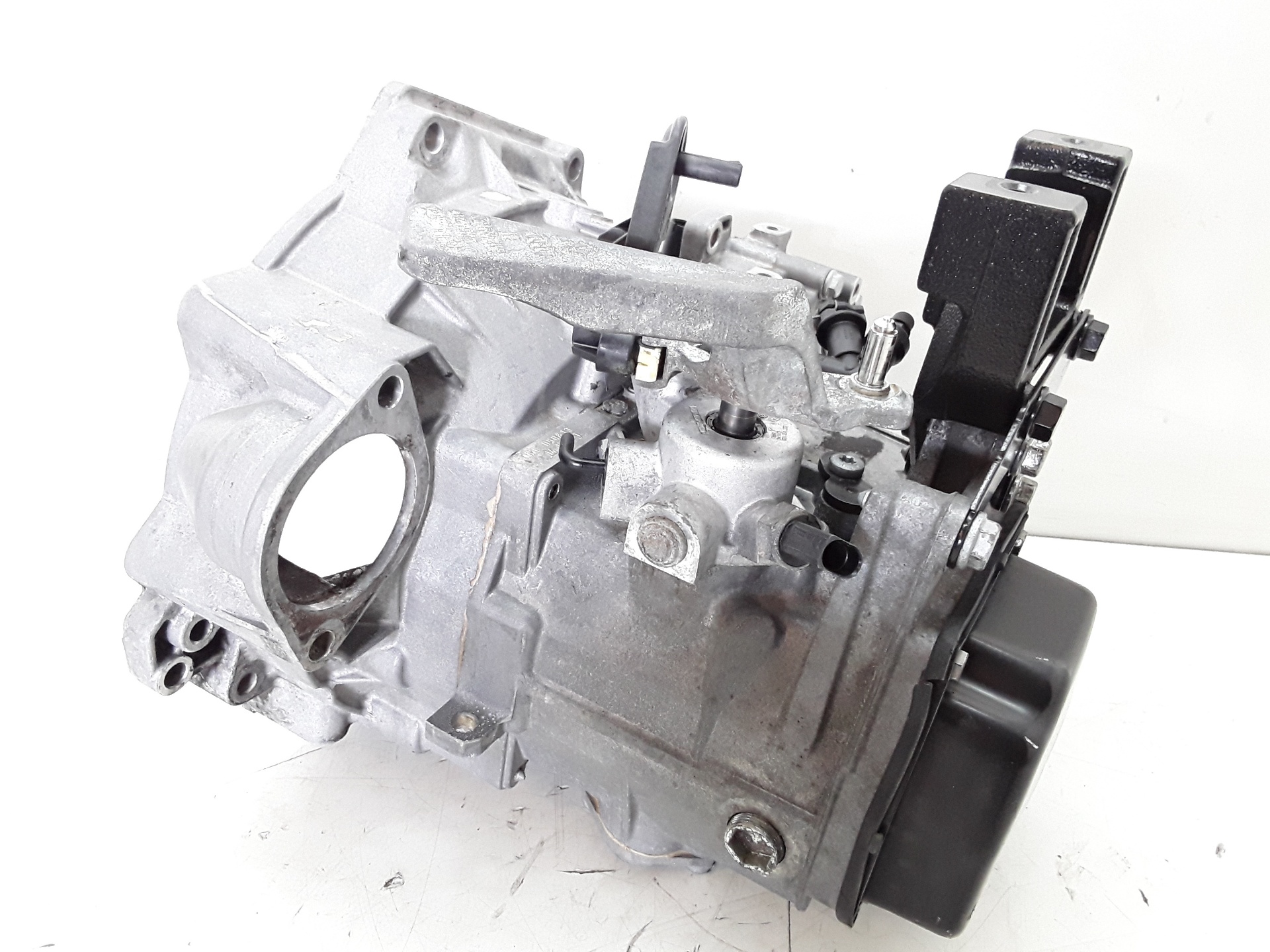 SKODA Rapid 2 generation (1985-2023) Gearbox MZL 19070298