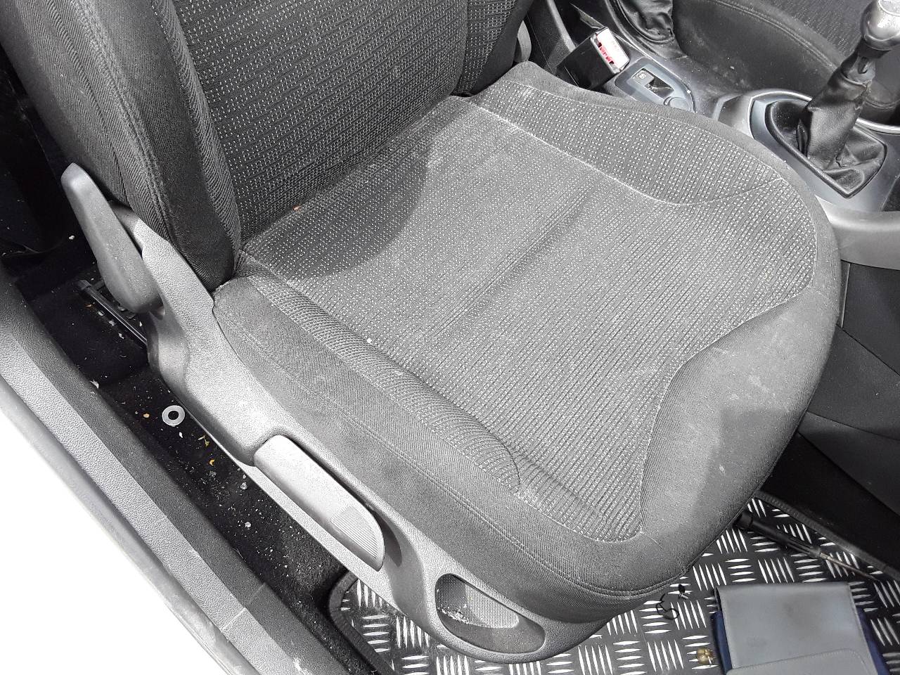 PEUGEOT 308 T7 (2007-2015) Front Right Seat 19097615