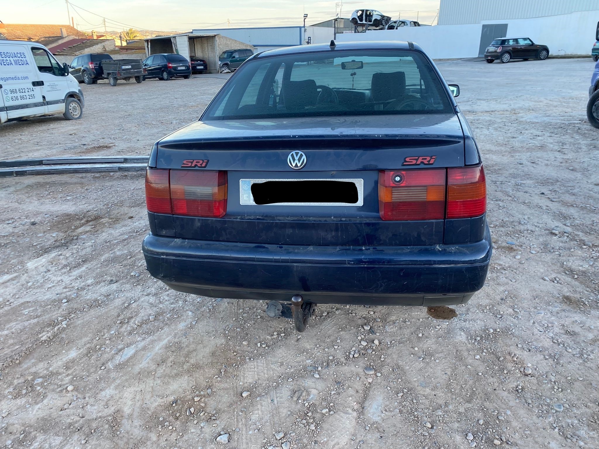 FORD Passat B3 (1988-1993) Priekšējo labo durvju logu pacelšanas motorīts 0130821694 20392864