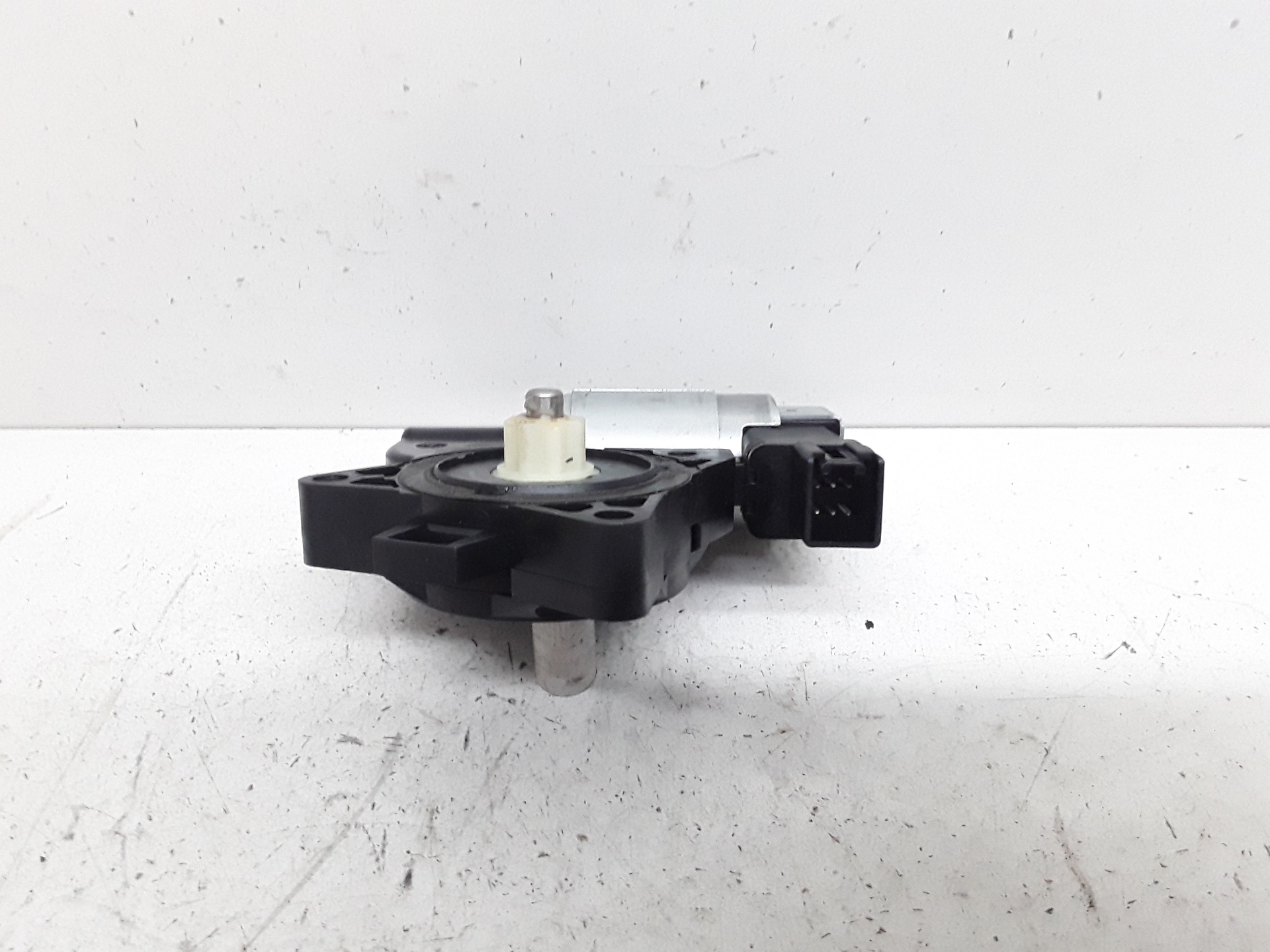 MAZDA CX-7 1 generation (2006-2012) Moteur de commande de vitre de porte arrière droite CJ6A5958X 25623647