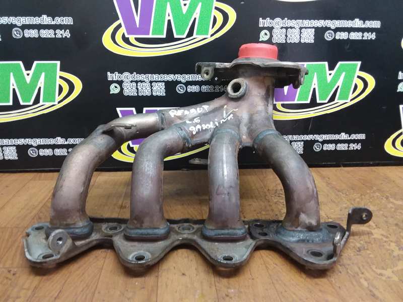 AUDI A8 D2/4D (1994-2002) Exhaust Manifold 8200586673 25594506