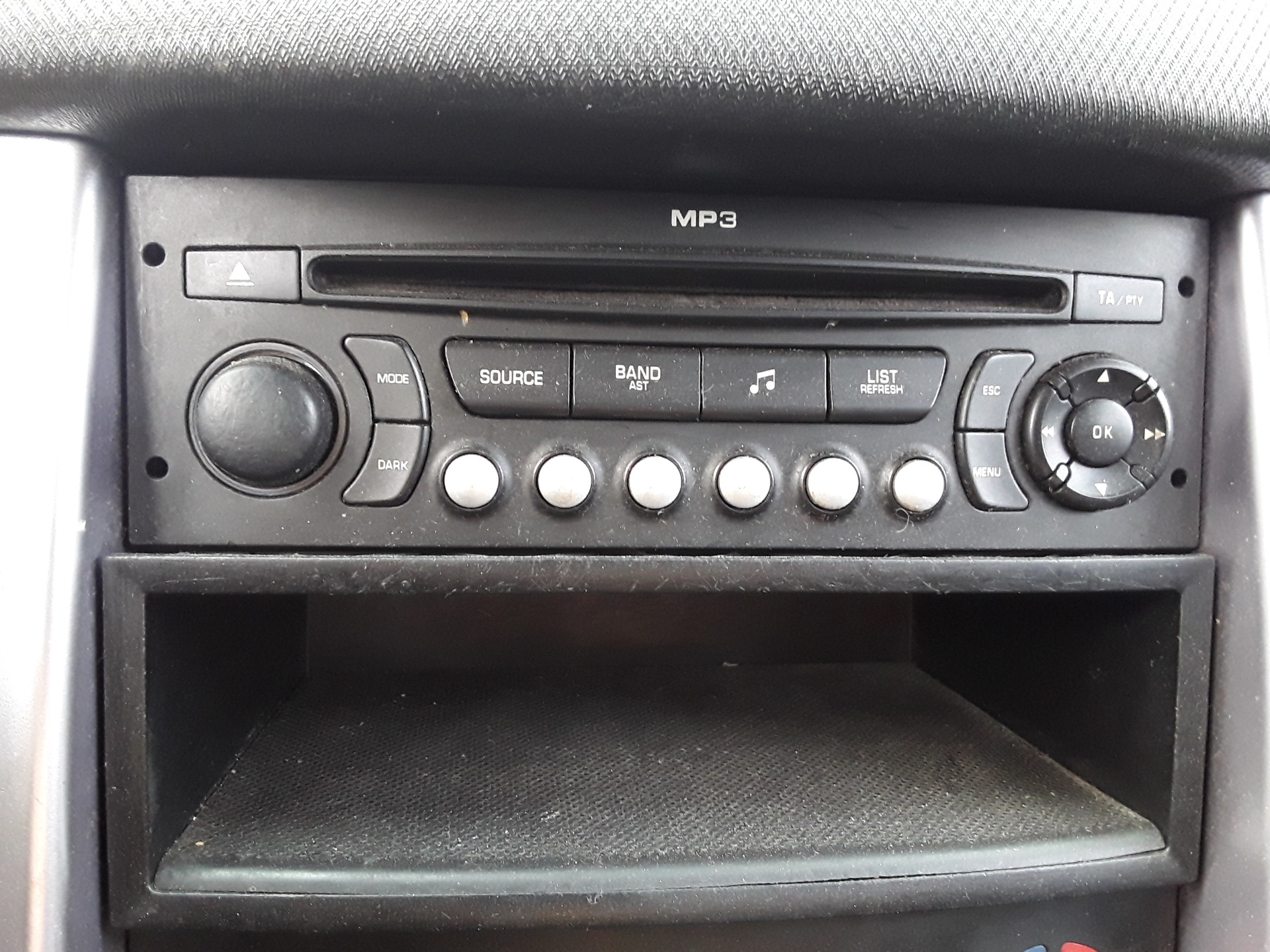 PEUGEOT 207 1 generation (2006-2009) Musikkspiller uten GPS 96633422XT 25628582