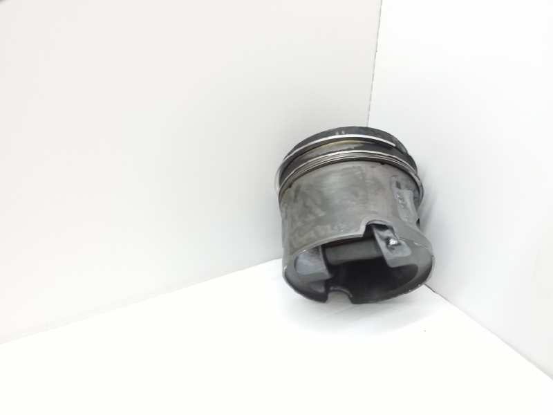 BMW 1 Series E81/E82/E87/E88 (2004-2013) Piston 0840BB 18922722