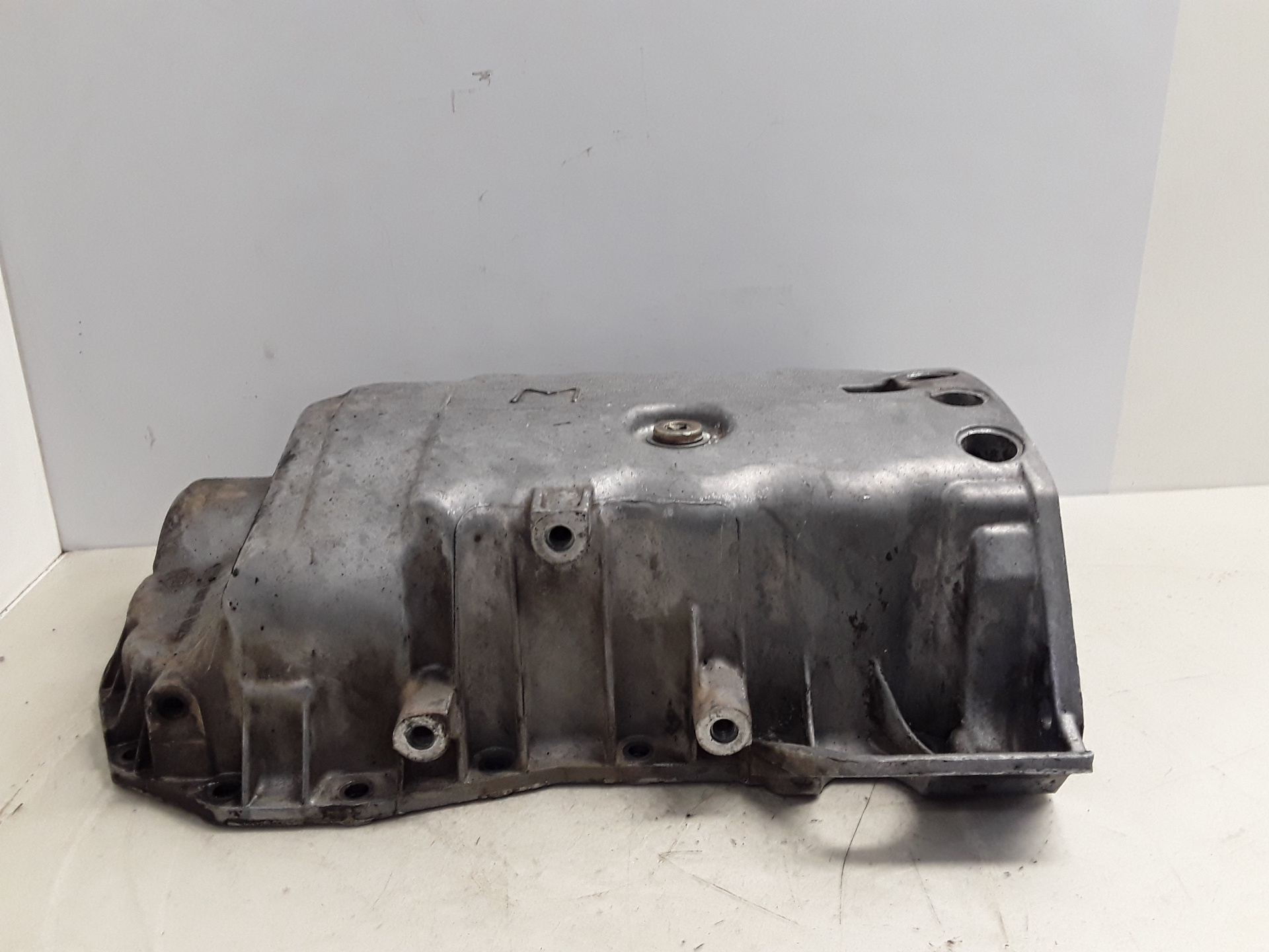 RENAULT Master 2 generation (1997-2010) Crankcase 8200185680 25609860