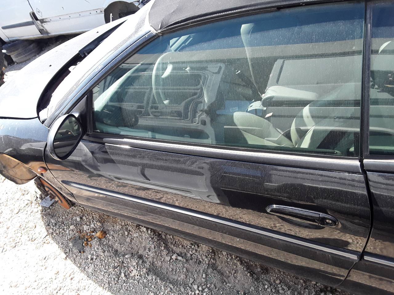 CHRYSLER Sebring 2 generation (2001-2007) Front Left Door 25611530