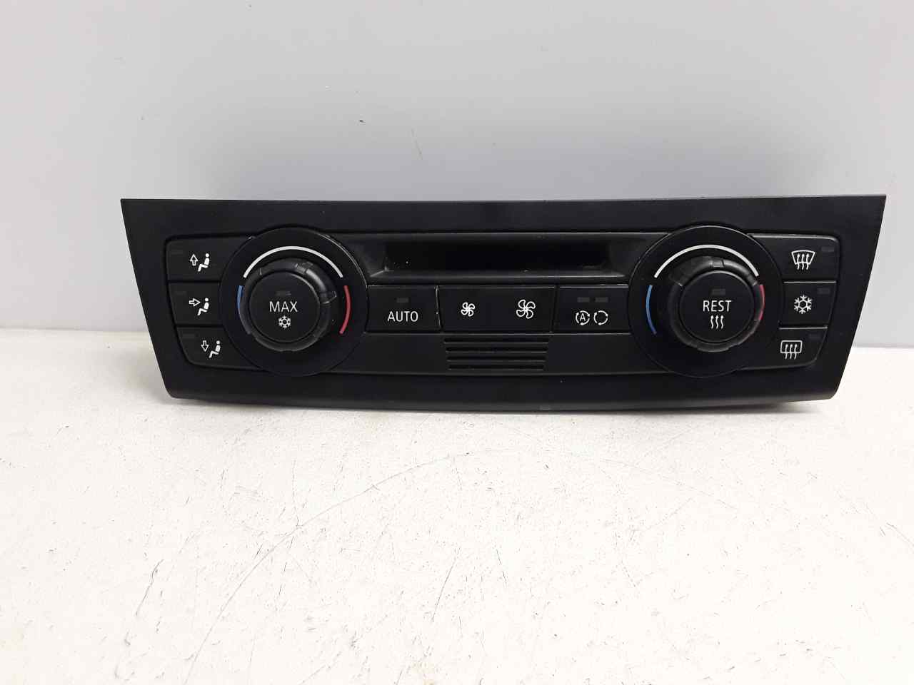 BMW 1 Series E81/E82/E87/E88 (2004-2013) Unitate de control al climei 6411695853601 25626173