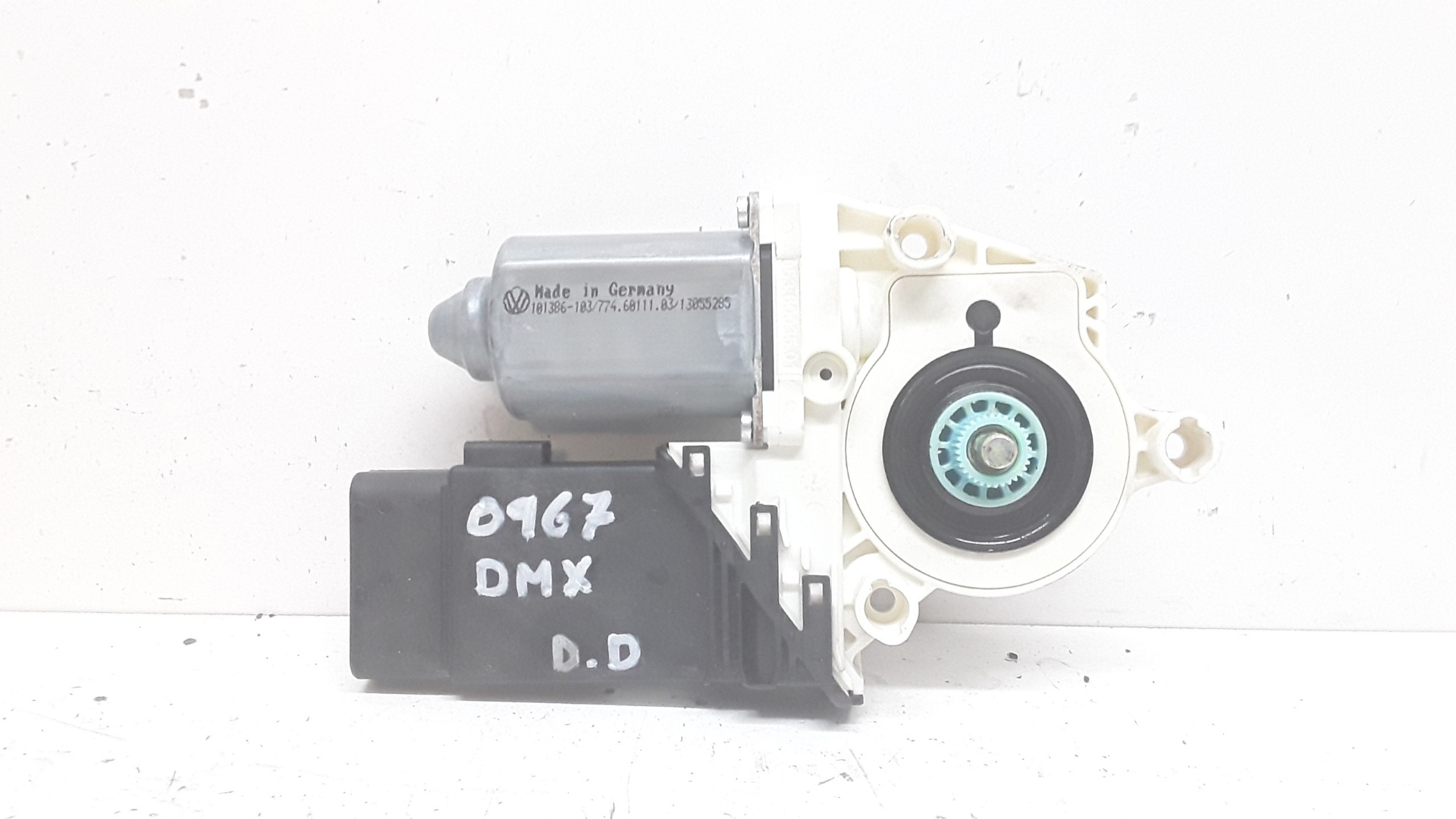 SEAT Leon 1 generation (1999-2005) Front Right Door Window Control Motor 105527301 25622612