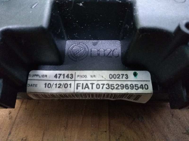 FIAT Stilo 1 generation (2001-2010) Šviesų jungiklis (jungtukas) 07352969540 18846320
