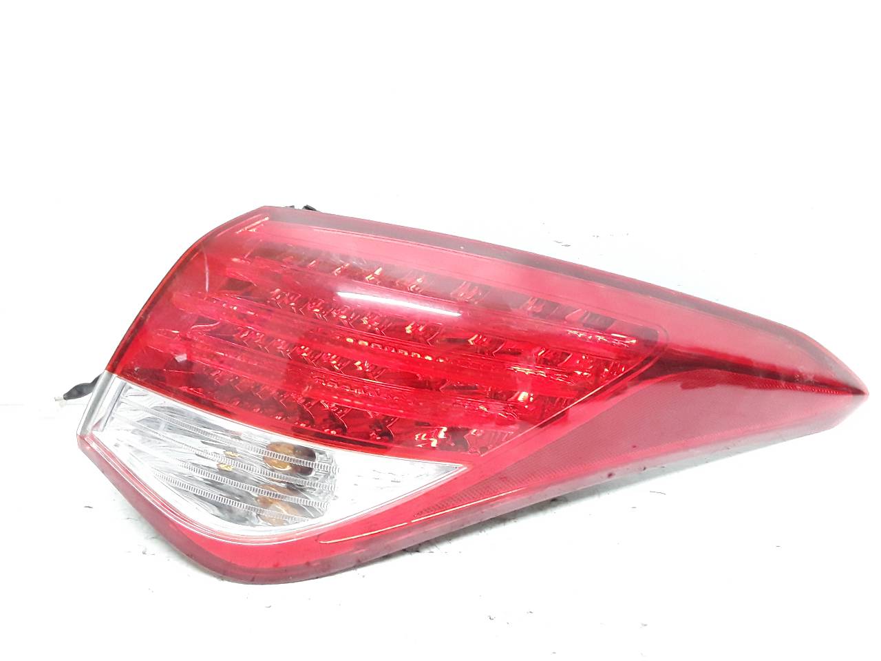 HYUNDAI i40 VF (1 generation) (2011-2020) Rear Right Taillight Lamp 924023Z3 25609700