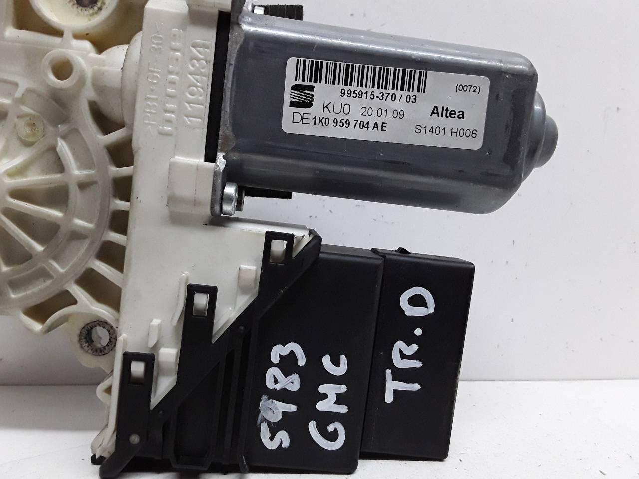 SEAT Toledo 3 generation (2004-2010) Rear Right Door Window Control Motor 1K0959704AE 19112713