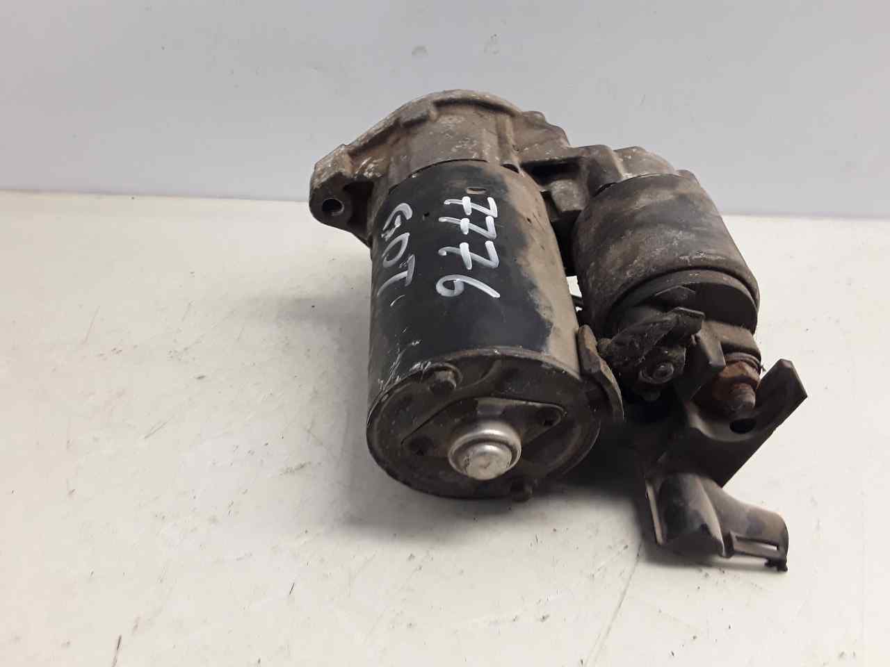 LAND ROVER A6 C4/4A (1994-1997) Starter Motor 0001107418 25628578