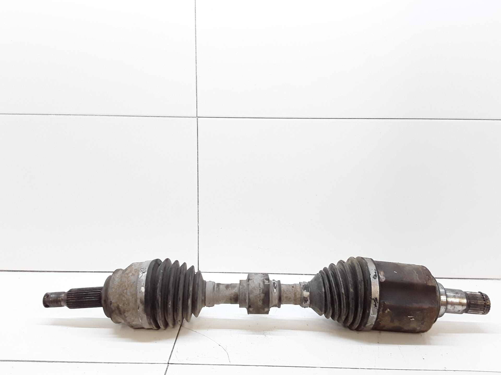 HYUNDAI Caliber 1 generation (2006-2013) Front Left Driveshaft P05085224AB 20442726