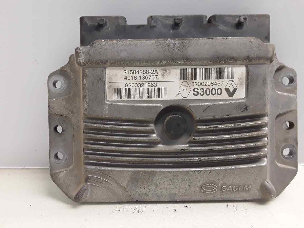 RENAULT 800 1 generation (1986-1999) Engine Control Unit ECU 8200298457 25625984