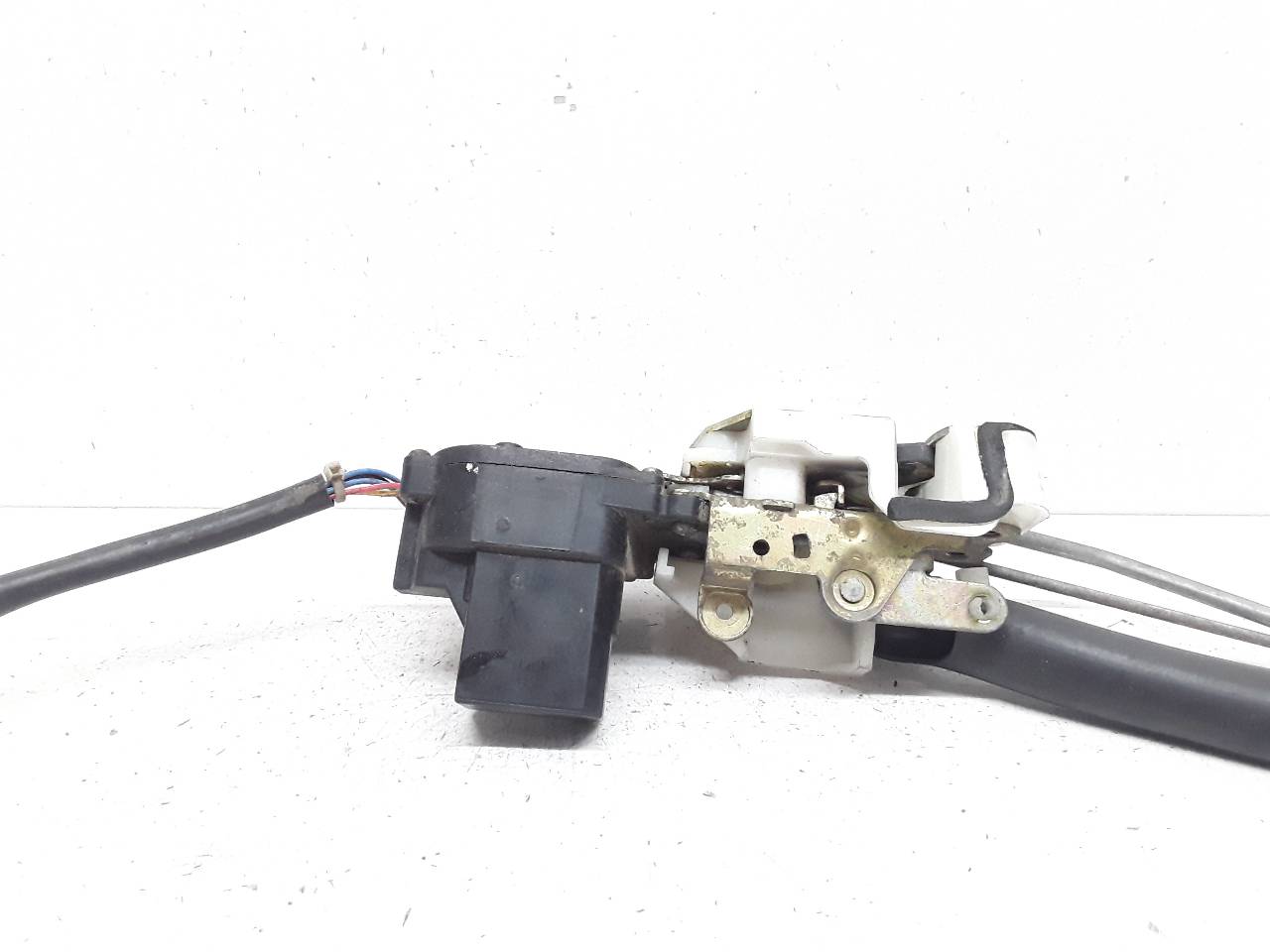 SEAT Cordoba 1 generation (1993-2003) Front Left Door Lock 25623860