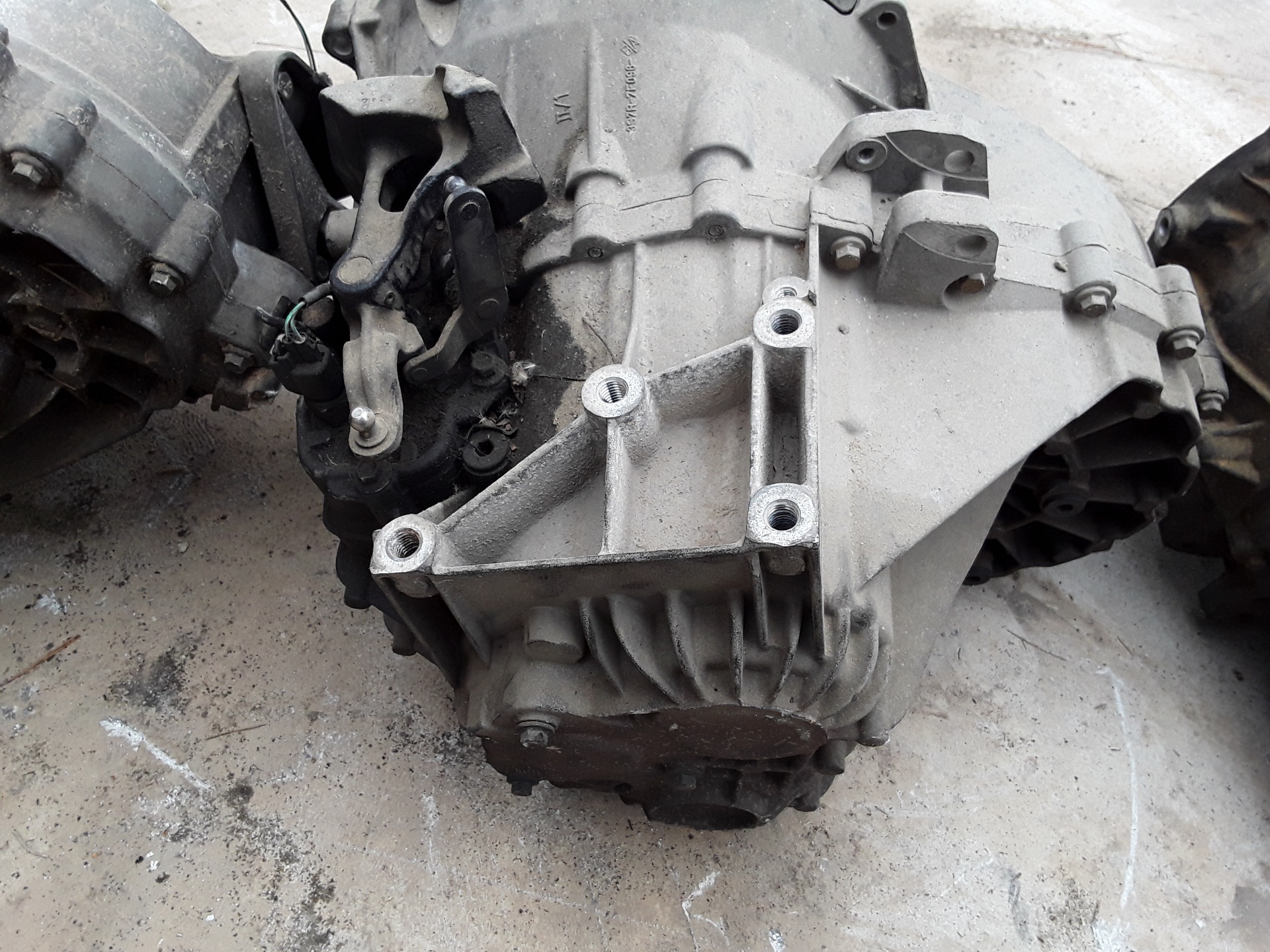 FORD Mondeo 3 generation (2000-2007) Gearbox 5S7R7002CA 18985559